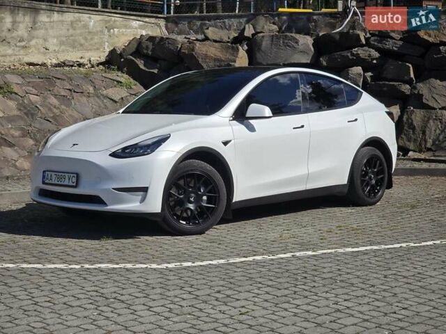 Белый Тесла Model Y, объемом двигателя 0 л и пробегом 109 тыс. км за 22000 $, фото 7 на Automoto.ua