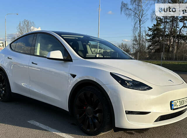 Белый Тесла Model Y, объемом двигателя 0 л и пробегом 37 тыс. км за 34500 $, фото 10 на Automoto.ua