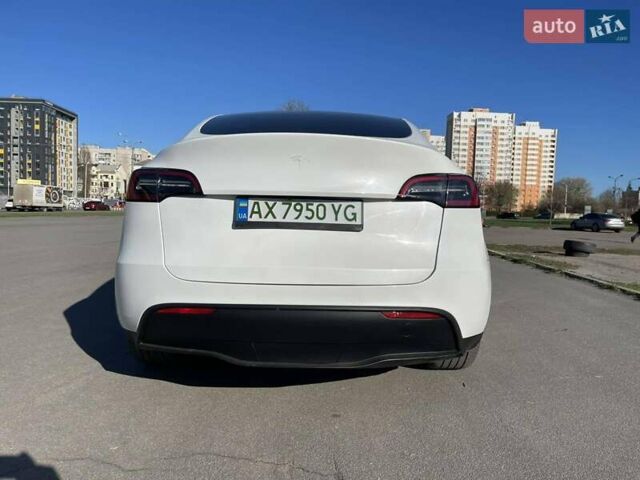 Белый Тесла Model Y, объемом двигателя 0 л и пробегом 81 тыс. км за 23999 $, фото 13 на Automoto.ua