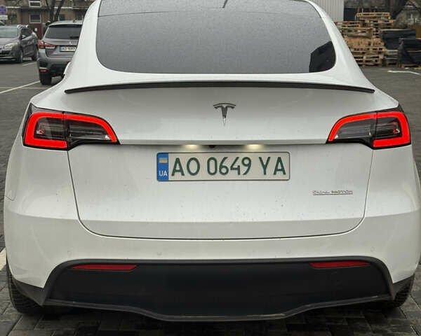 Білий Тесла Model Y, об'ємом двигуна 0 л та пробігом 103 тис. км за 26500 $, фото 3 на Automoto.ua