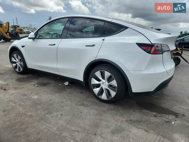 Белый Тесла Model Y, объемом двигателя 0 л и пробегом 105 тыс. км за 9600 $, фото 1 на Automoto.ua