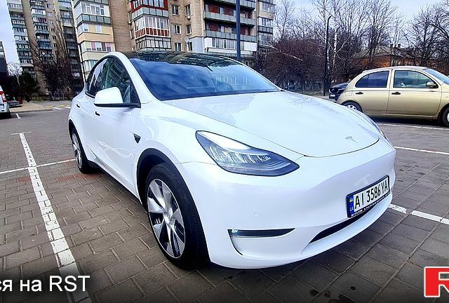 Білий Тесла Model Y, об'ємом двигуна 0 л та пробігом 63 тис. км за 33900 $, фото 5 на Automoto.ua