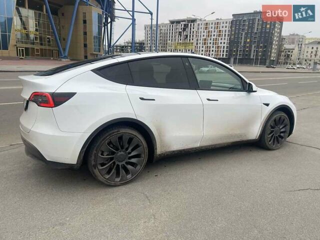 Білий Тесла Model Y, об'ємом двигуна 0 л та пробігом 49 тис. км за 26900 $, фото 14 на Automoto.ua