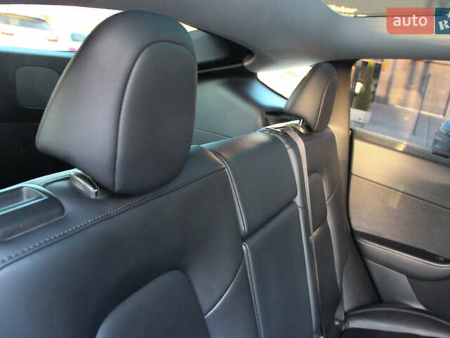 Белый Тесла Model Y, объемом двигателя 0 л и пробегом 59 тыс. км за 23000 $, фото 27 на Automoto.ua