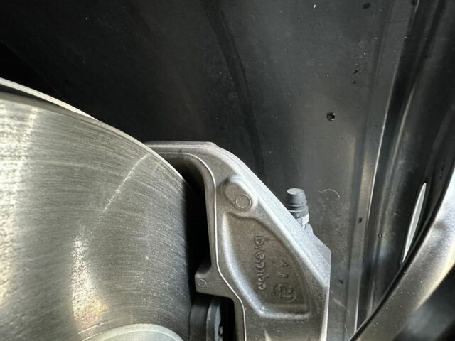 Білий Тесла Model Y, об'ємом двигуна 0 л та пробігом 73 тис. км за 29400 $, фото 1 на Automoto.ua