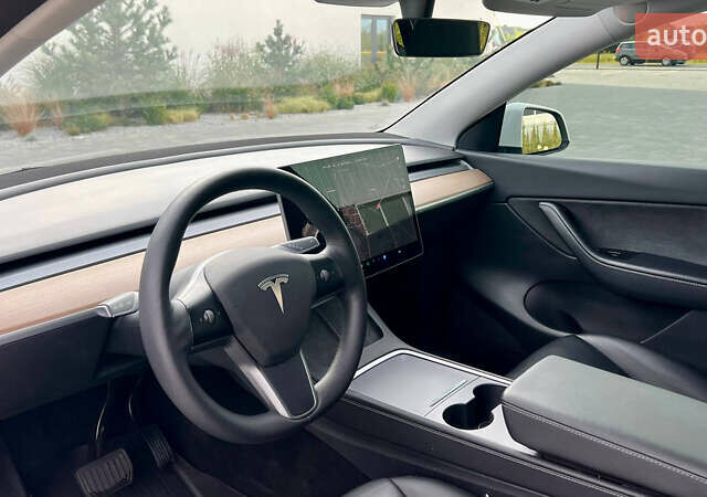 Белый Тесла Model Y, объемом двигателя 0 л и пробегом 67 тыс. км за 22800 $, фото 21 на Automoto.ua
