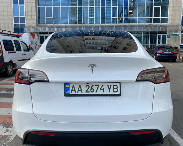 Белый Тесла Model Y, объемом двигателя 0 л и пробегом 53 тыс. км за 23750 $, фото 8 на Automoto.ua