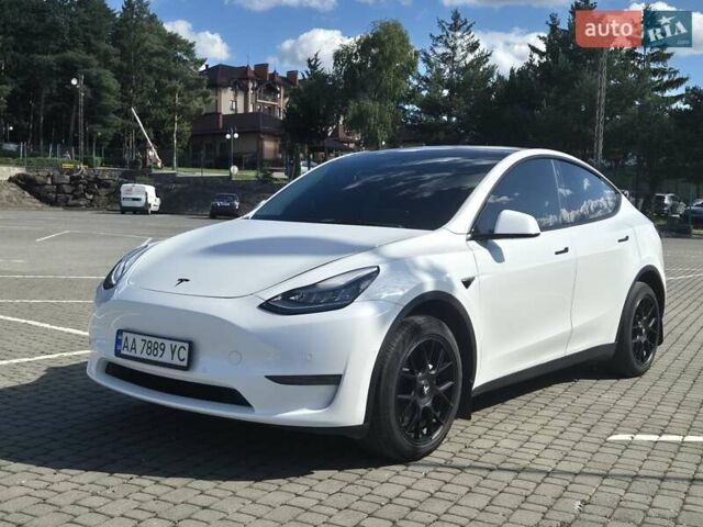 Белый Тесла Model Y, объемом двигателя 0 л и пробегом 109 тыс. км за 22000 $, фото 51 на Automoto.ua