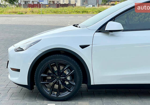 Белый Тесла Model Y, объемом двигателя 0 л и пробегом 67 тыс. км за 22800 $, фото 8 на Automoto.ua