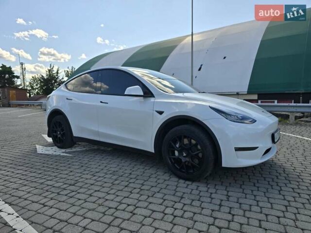 Белый Тесла Model Y, объемом двигателя 0 л и пробегом 109 тыс. км за 22000 $, фото 32 на Automoto.ua