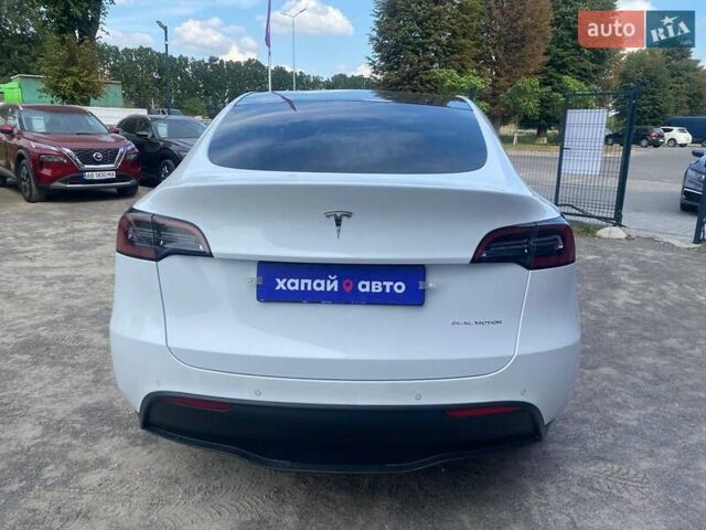 Білий Тесла Model Y, об'ємом двигуна 0 л та пробігом 61 тис. км за 23800 $, фото 5 на Automoto.ua
