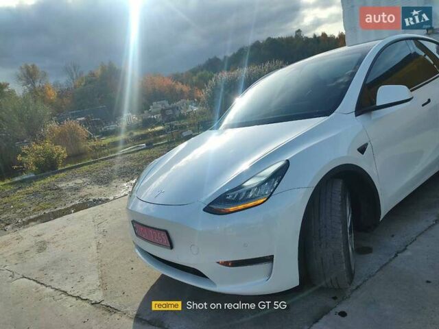 Тесла Model Y 2021 в Бориславе на Automoto.ua Белый Тесла Model Y, объемом двигателя 0 л и пробегом 87 тыс. км за 22200 $, фото 1 на Automoto.ua
