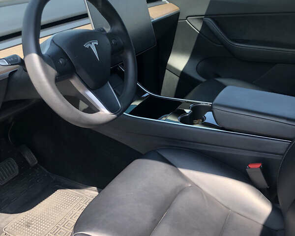 Белый Тесла Model Y, объемом двигателя 0 л и пробегом 55 тыс. км за 24500 $, фото 10 на Automoto.ua