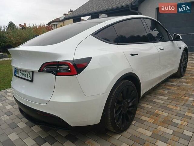Белый Тесла Model Y, объемом двигателя 0 л и пробегом 195 тыс. км за 26000 $, фото 9 на Automoto.ua