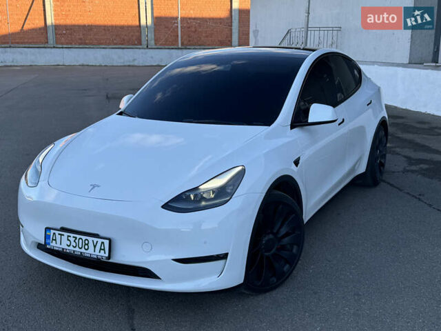 Белый Тесла Model Y, объемом двигателя 0 л и пробегом 71 тыс. км за 20999 $, фото 4 на Automoto.ua