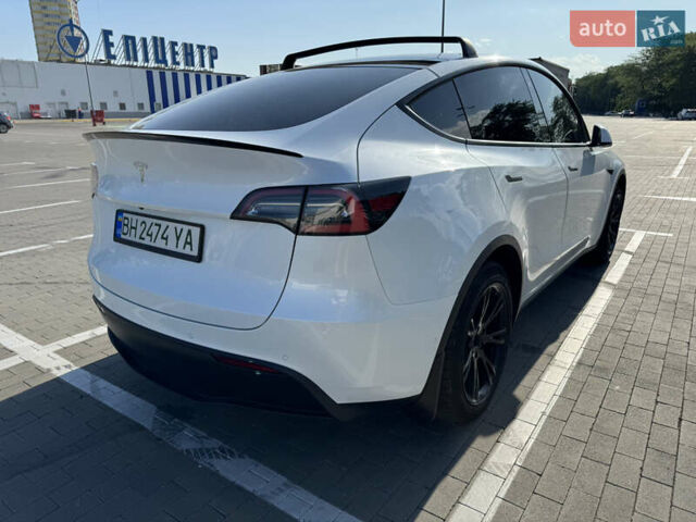 Белый Тесла Model Y, объемом двигателя 0 л и пробегом 155 тыс. км за 20777 $, фото 9 на Automoto.ua
