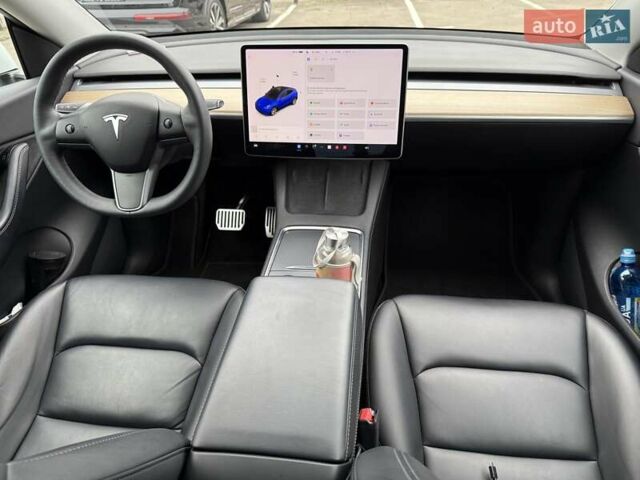 Белый Тесла Model Y, объемом двигателя 0 л и пробегом 68 тыс. км за 24900 $, фото 25 на Automoto.ua