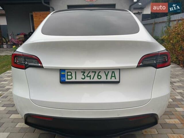 Белый Тесла Model Y, объемом двигателя 0 л и пробегом 195 тыс. км за 26000 $, фото 28 на Automoto.ua