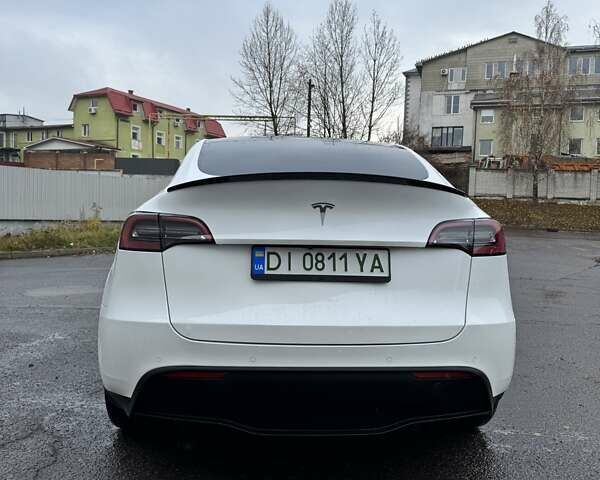 Белый Тесла Model Y, объемом двигателя 0 л и пробегом 131 тыс. км за 21400 $, фото 3 на Automoto.ua