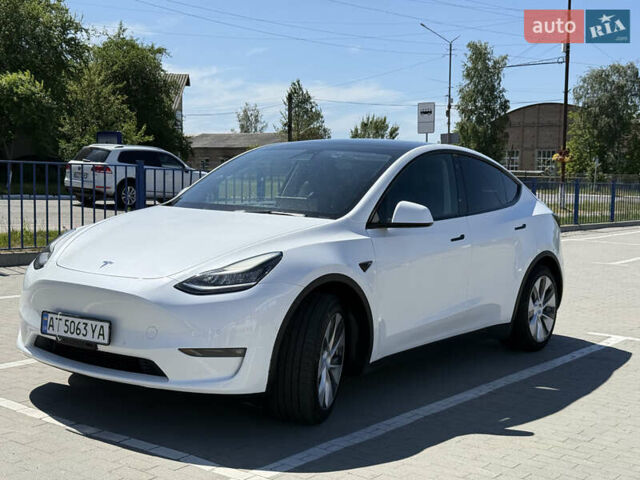 Белый Тесла Model Y, объемом двигателя 0 л и пробегом 110 тыс. км за 27750 $, фото 20 на Automoto.ua
