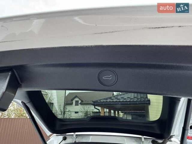 Тесла Model Y 2021 в Львове на Automoto.ua Белый Тесла Model Y, объемом двигателя 0 л и пробегом 102 тыс. км за 24500 $, фото 26 на Automoto.ua