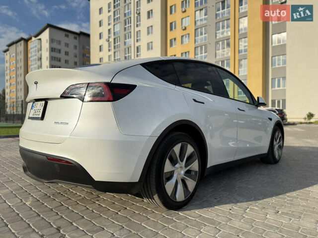 Белый Тесла Model Y, объемом двигателя 0 л и пробегом 107 тыс. км за 24999 $, фото 6 на Automoto.ua
