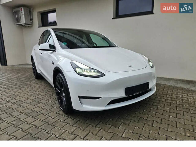 Белый Тесла Model Y, объемом двигателя 0 л и пробегом 212 тыс. км за 17100 $, фото 13 на Automoto.ua