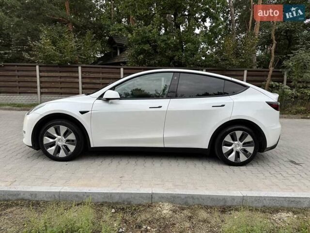 Тесла Model Y 2021 в Львове на Automoto.ua Белый Тесла Model Y, объемом двигателя 0 л и пробегом 102 тыс. км за 24500 $, фото 9 на Automoto.ua