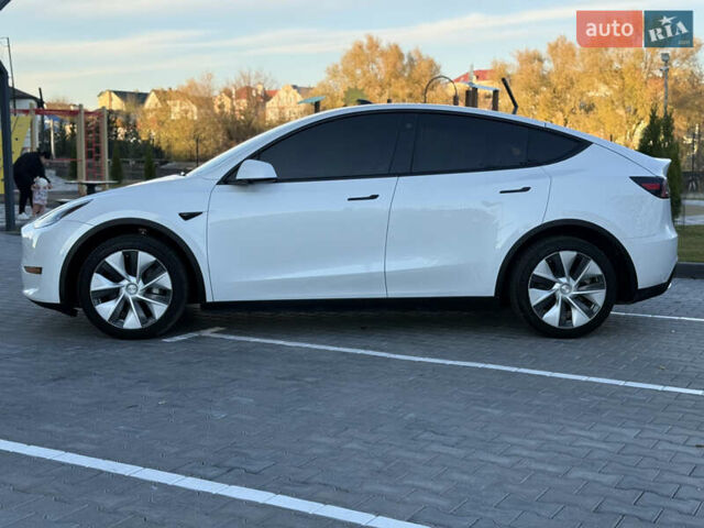 Тесла Model Y 2021 в Хмельницком на Automoto.ua Белый Тесла Model Y, объемом двигателя 0 л и пробегом 83 тыс. км за 25499 $, фото 23 на Automoto.ua