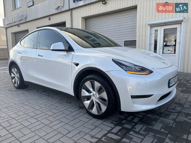 Белый Тесла Model Y, объемом двигателя 0 л и пробегом 23 тыс. км за 28000 $, фото 6 на Automoto.ua