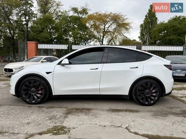 Белый Тесла Model Y, объемом двигателя 0 л и пробегом 88 тыс. км за 26999 $, фото 15 на Automoto.ua