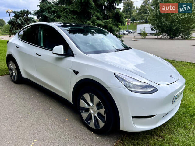 Білий Тесла Model Y, об'ємом двигуна 0 л та пробігом 16 тис. км за 40500 $, фото 2 на Automoto.ua