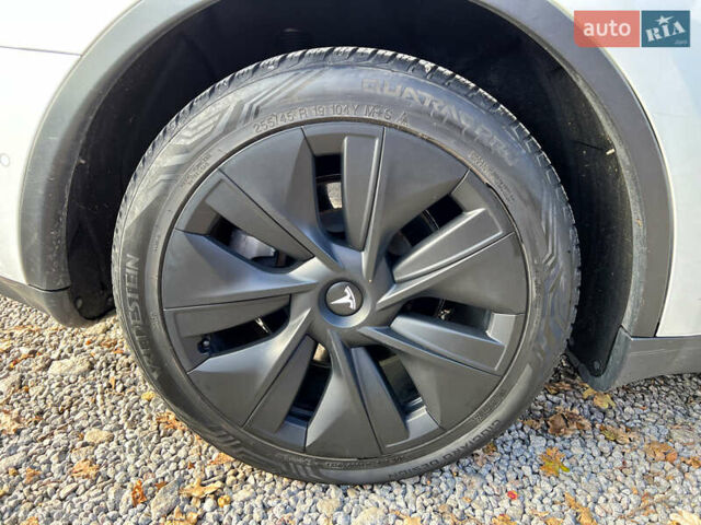 Тесла Model Y 2021 в Виннице на Automoto.ua Белый Тесла Model Y, объемом двигателя 0 л и пробегом 72 тыс. км за 23000 $, фото 20 на Automoto.ua