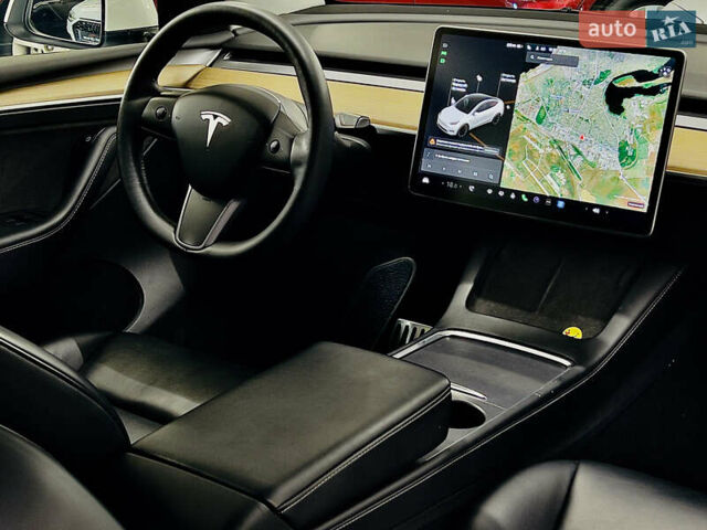Білий Тесла Model Y, об'ємом двигуна 0 л та пробігом 74 тис. км за 24999 $, фото 14 на Automoto.ua