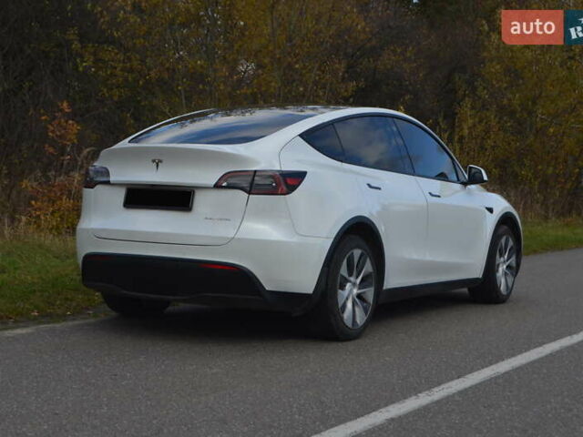 Тесла Model Y 2021 у Самборе на Automoto.ua Білий Тесла Model Y, об'ємом двигуна 0 л та пробігом 152 тис. км за 21000 $, фото 3 на Automoto.ua