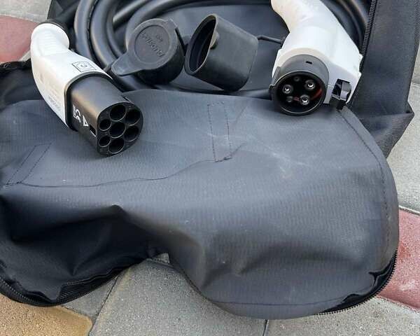 Білий Тесла Model Y, об'ємом двигуна 0 л та пробігом 119 тис. км за 23600 $, фото 40 на Automoto.ua