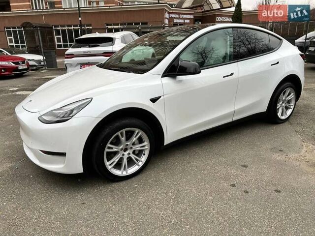 Білий Тесла Model Y, об'ємом двигуна 0 л та пробігом 47 тис. км за 23499 $, фото 5 на Automoto.ua