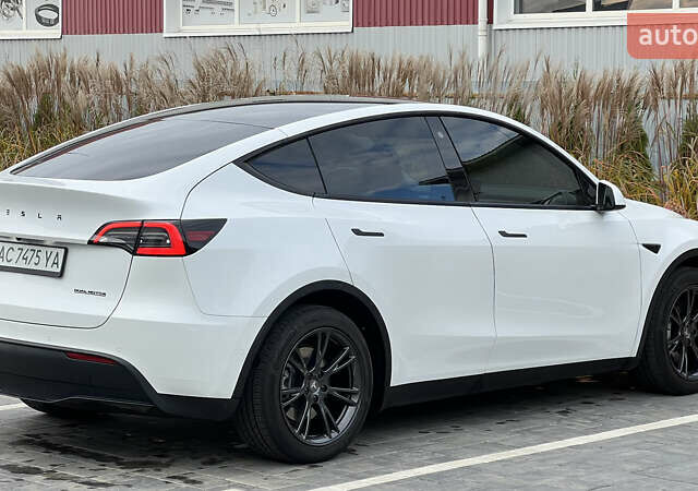 Тесла Model Y 2021 в Луцке на Automoto.ua Белый Тесла Model Y, объемом двигателя 0 л и пробегом 69 тыс. км за 22400 $, фото 7 на Automoto.ua