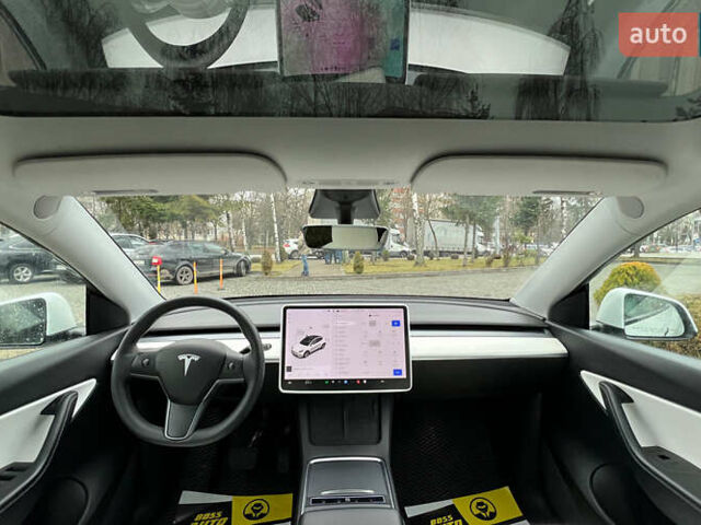Білий Тесла Model Y, об'ємом двигуна 0 л та пробігом 88 тис. км за 26800 $, фото 12 на Automoto.ua