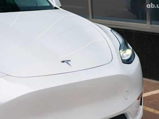Білий Тесла Model Y, об'ємом двигуна 0 л та пробігом 20 тис. км за 44999 $, фото 7 на Automoto.ua