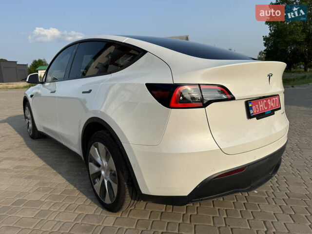 Белый Тесла Model Y, объемом двигателя 0 л и пробегом 75 тыс. км за 24900 $, фото 23 на Automoto.ua