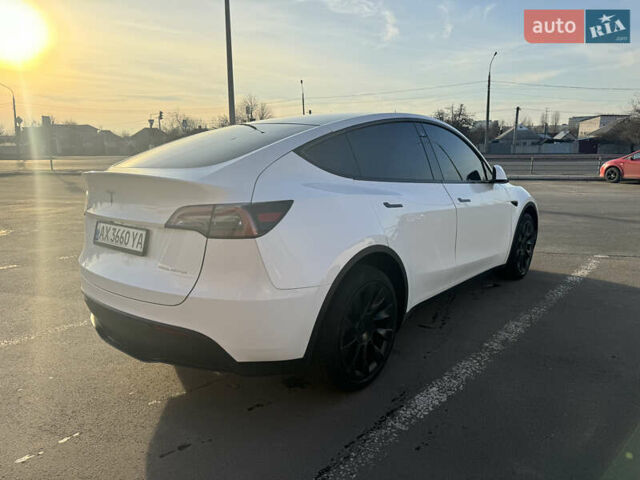 Белый Тесла Model Y, объемом двигателя 0 л и пробегом 48 тыс. км за 30500 $, фото 4 на Automoto.ua
