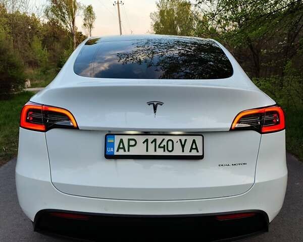 Белый Тесла Model Y, объемом двигателя 0 л и пробегом 27 тыс. км за 30900 $, фото 11 на Automoto.ua