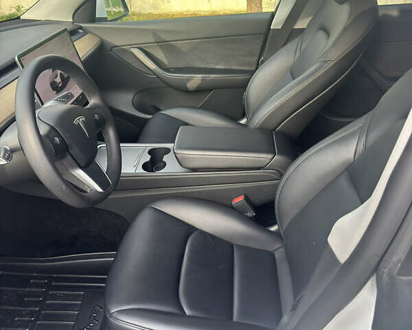 Белый Тесла Model Y, объемом двигателя 0 л и пробегом 86 тыс. км за 24500 $, фото 12 на Automoto.ua