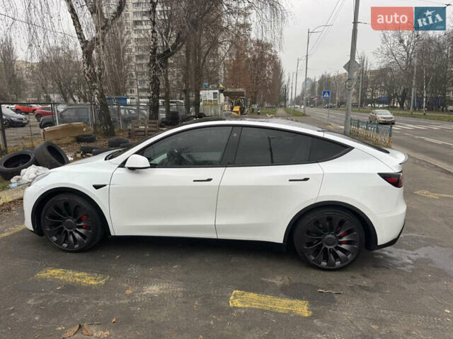 Білий Тесла Model Y, об'ємом двигуна 0 л та пробігом 83 тис. км за 26400 $, фото 10 на Automoto.ua