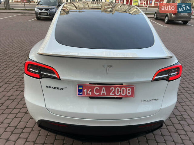 Белый Тесла Model Y, объемом двигателя 0 л и пробегом 21 тыс. км за 34999 $, фото 6 на Automoto.ua