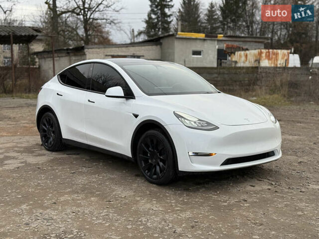 Белый Тесла Model Y, объемом двигателя 0 л и пробегом 16 тыс. км за 26500 $, фото 20 на Automoto.ua