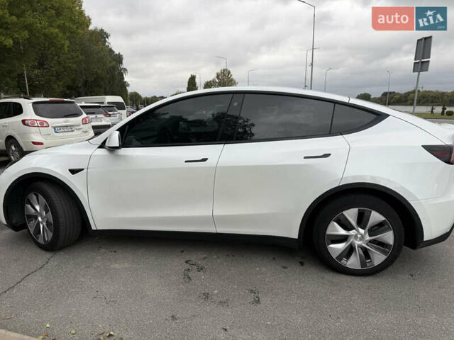 Білий Тесла Model Y, об'ємом двигуна 0 л та пробігом 82 тис. км за 25499 $, фото 9 на Automoto.ua