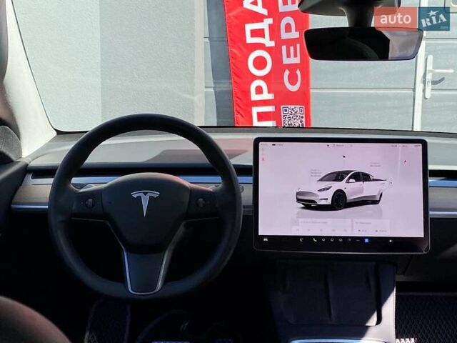 Тесла Model Y 2022 у Києві на Automoto.ua Білий Тесла Model Y, об'ємом двигуна 0 л та пробігом 59 тис. км за 31999 $, фото 17 на Automoto.ua