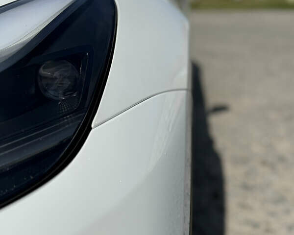 Білий Тесла Model Y, об'ємом двигуна 0 л та пробігом 57 тис. км за 27000 $, фото 15 на Automoto.ua